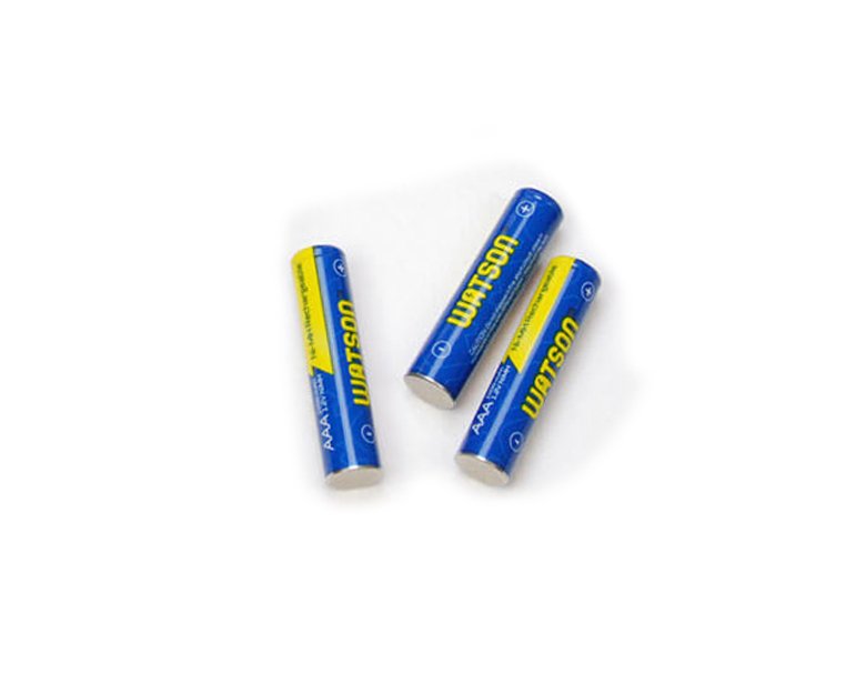 aaa-batteries-8101337