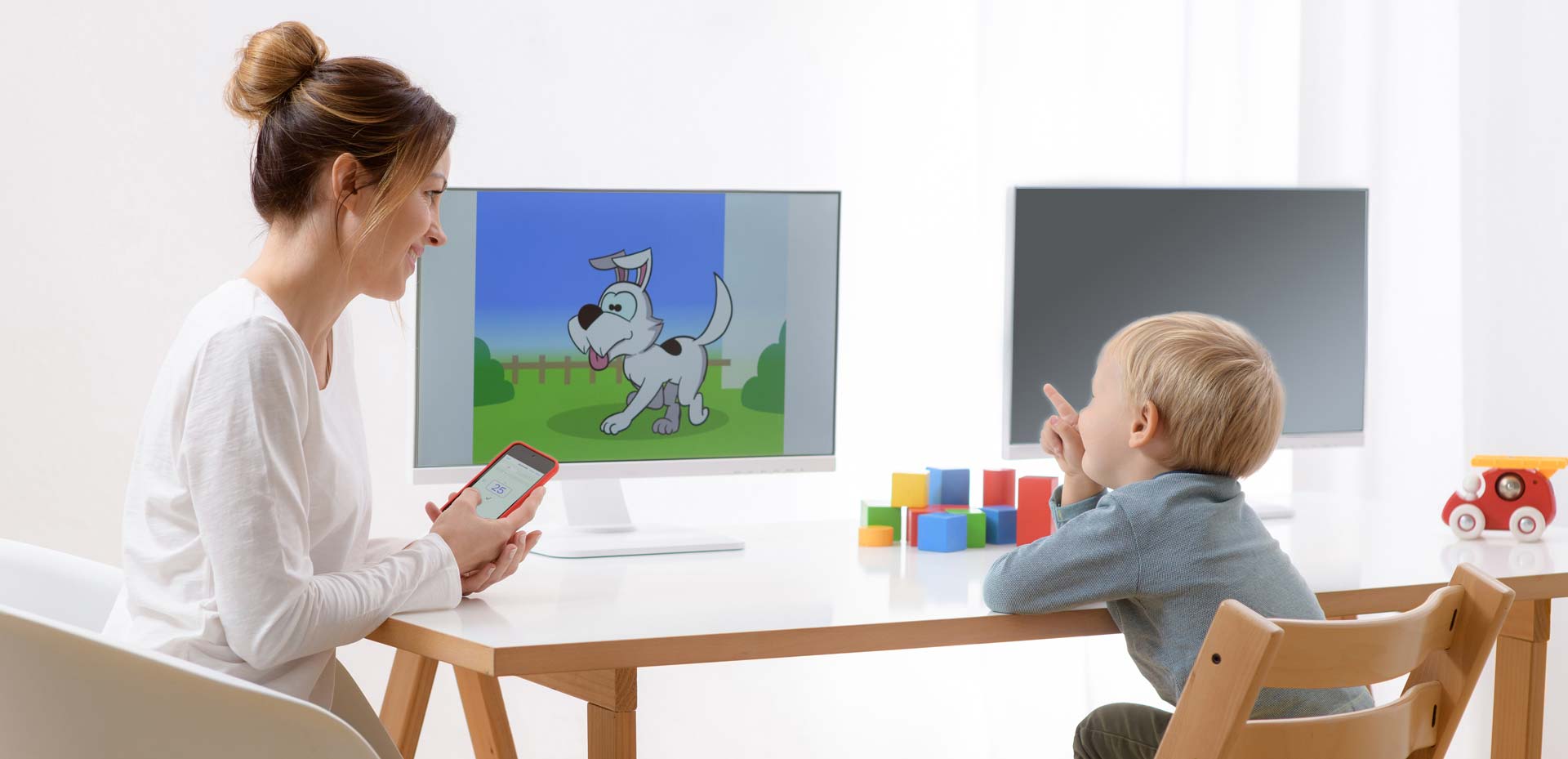 MedRx VRA in use - audiologist and toddler