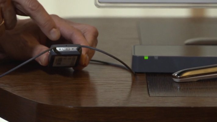 Video Thumbnail-WirelessListening-PairingStreamerProwithTVAdapter2-phono-712x400