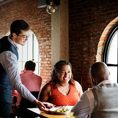 making-the-most-out-of-restaurant-dining-382x382